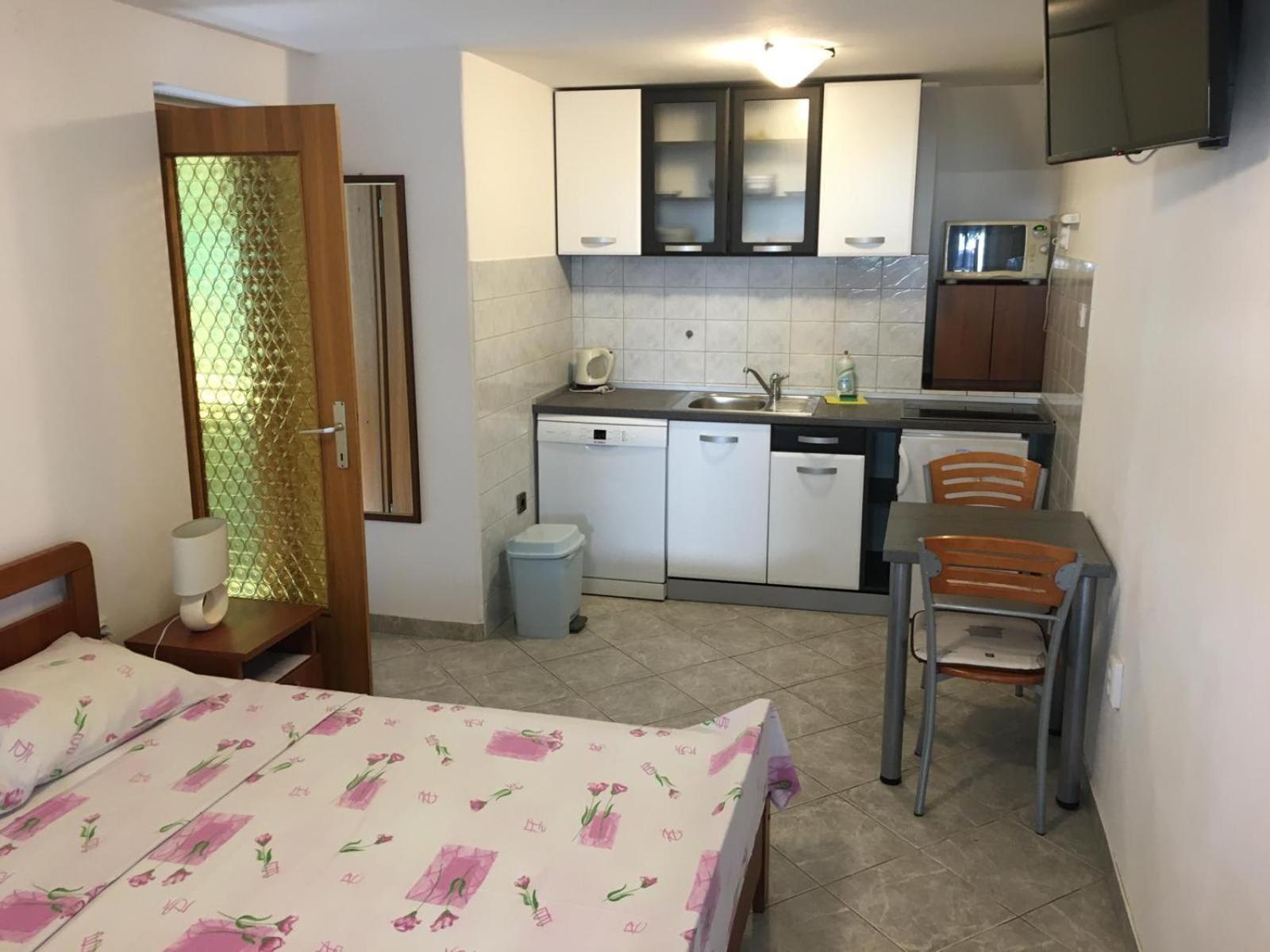 Apartments Biserka Punat Δωμάτιο φωτογραφία